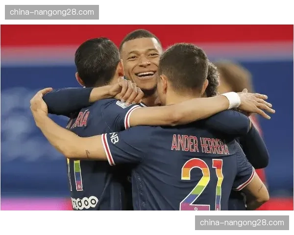 巴黎圣日耳曼确认阿什拉夫肌肉疲劳，将缺席周末联赛但有望出战欧冠